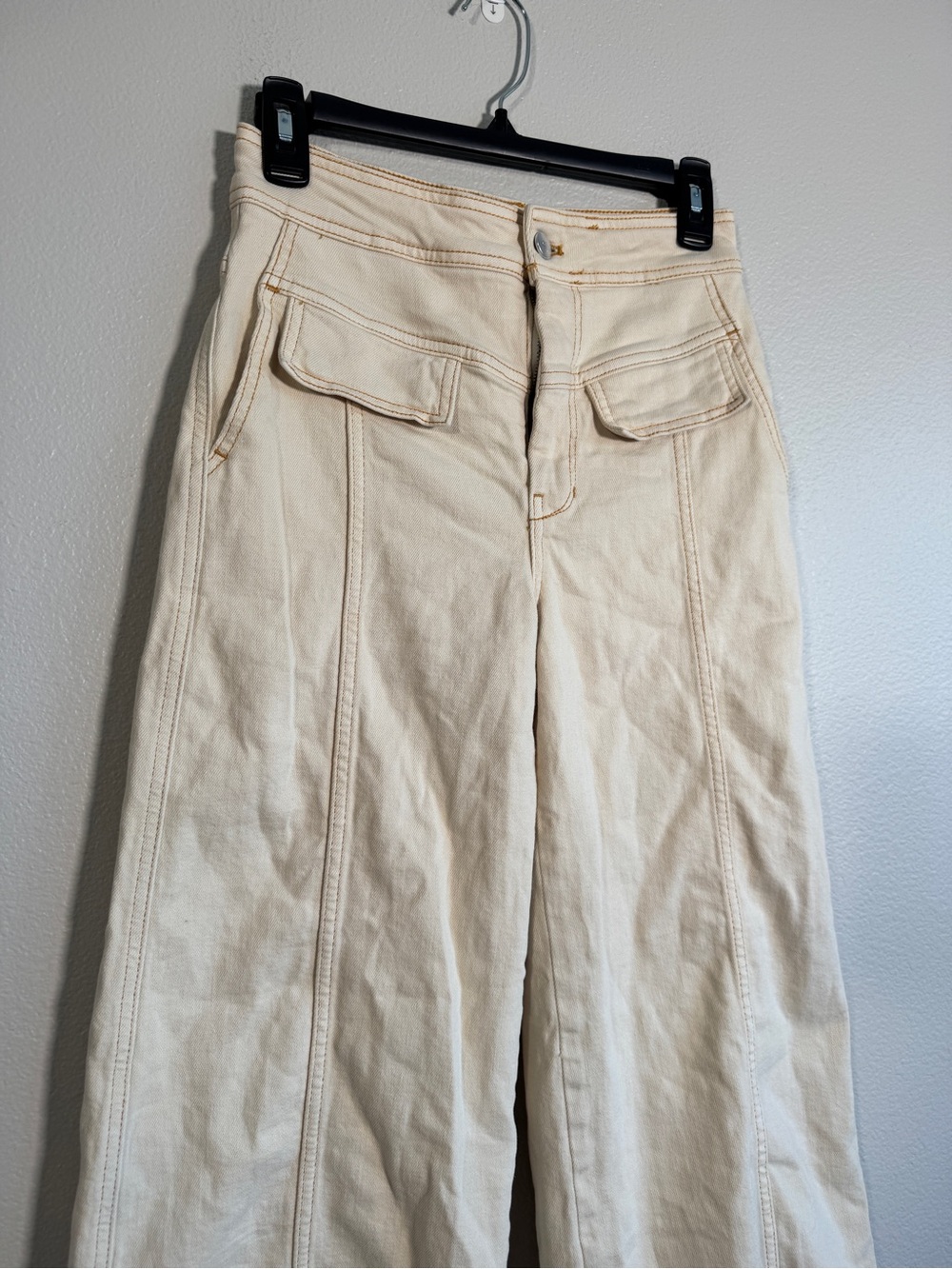 Pilcro by Anthropologie High-Rise Crop Wide-Leg Utility Jeans in Neutral - 26 - Picture 5 of 7
